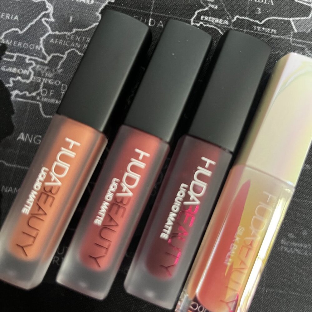 Liquid Matte and Silk Balm Minis, Lipcolor, Lipstick By Huda beauty - Picture 2 of 7